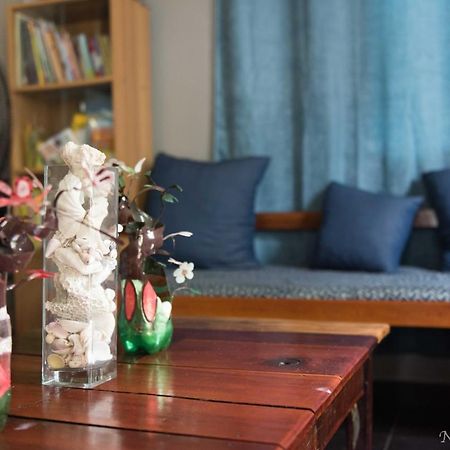 Footprints Homestay (Adults Only) General Luna  Exteriör bild