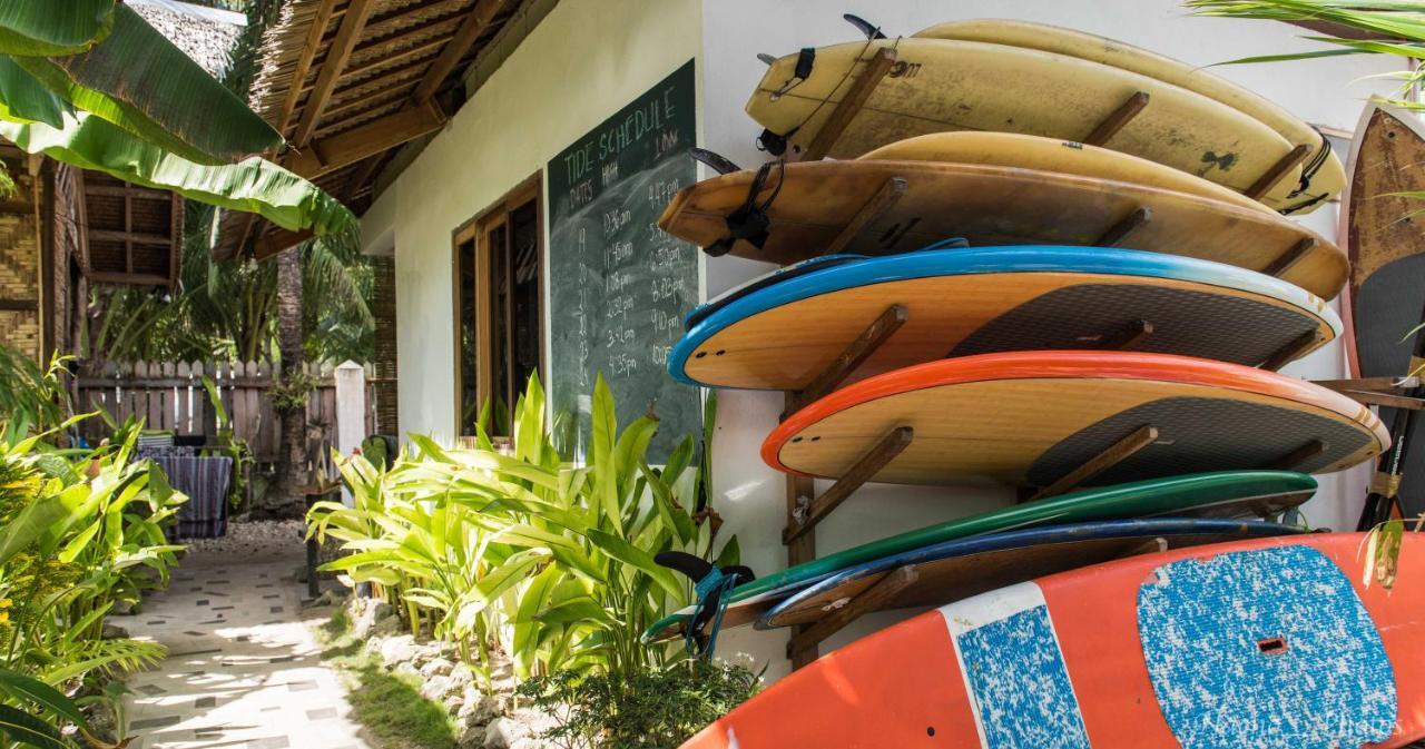 Footprints Homestay (Adults Only) General Luna  Exteriör bild