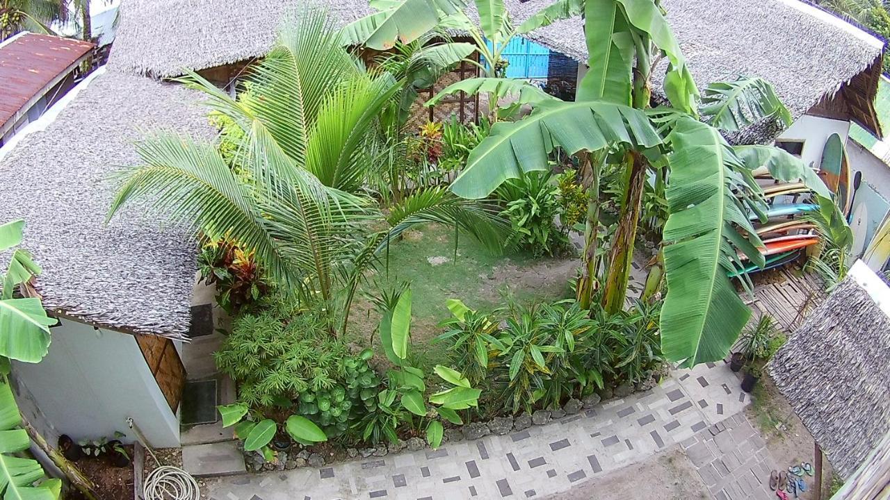 Footprints Homestay (Adults Only) General Luna  Exteriör bild