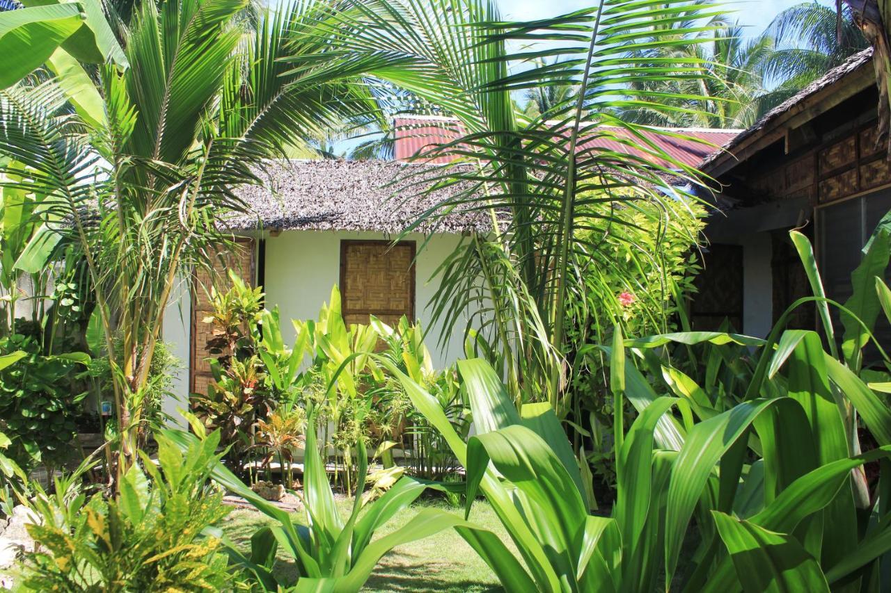 Footprints Homestay (Adults Only) General Luna  Exteriör bild