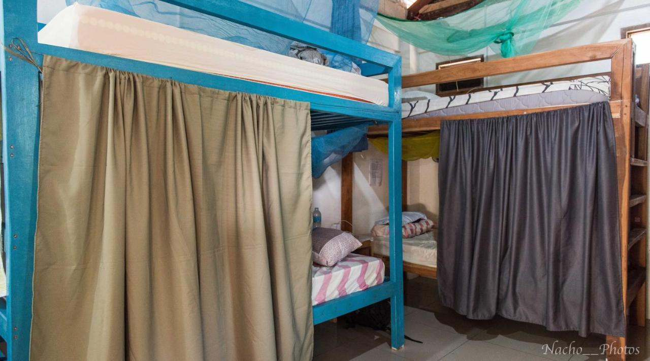 Footprints Homestay (Adults Only) General Luna  Exteriör bild